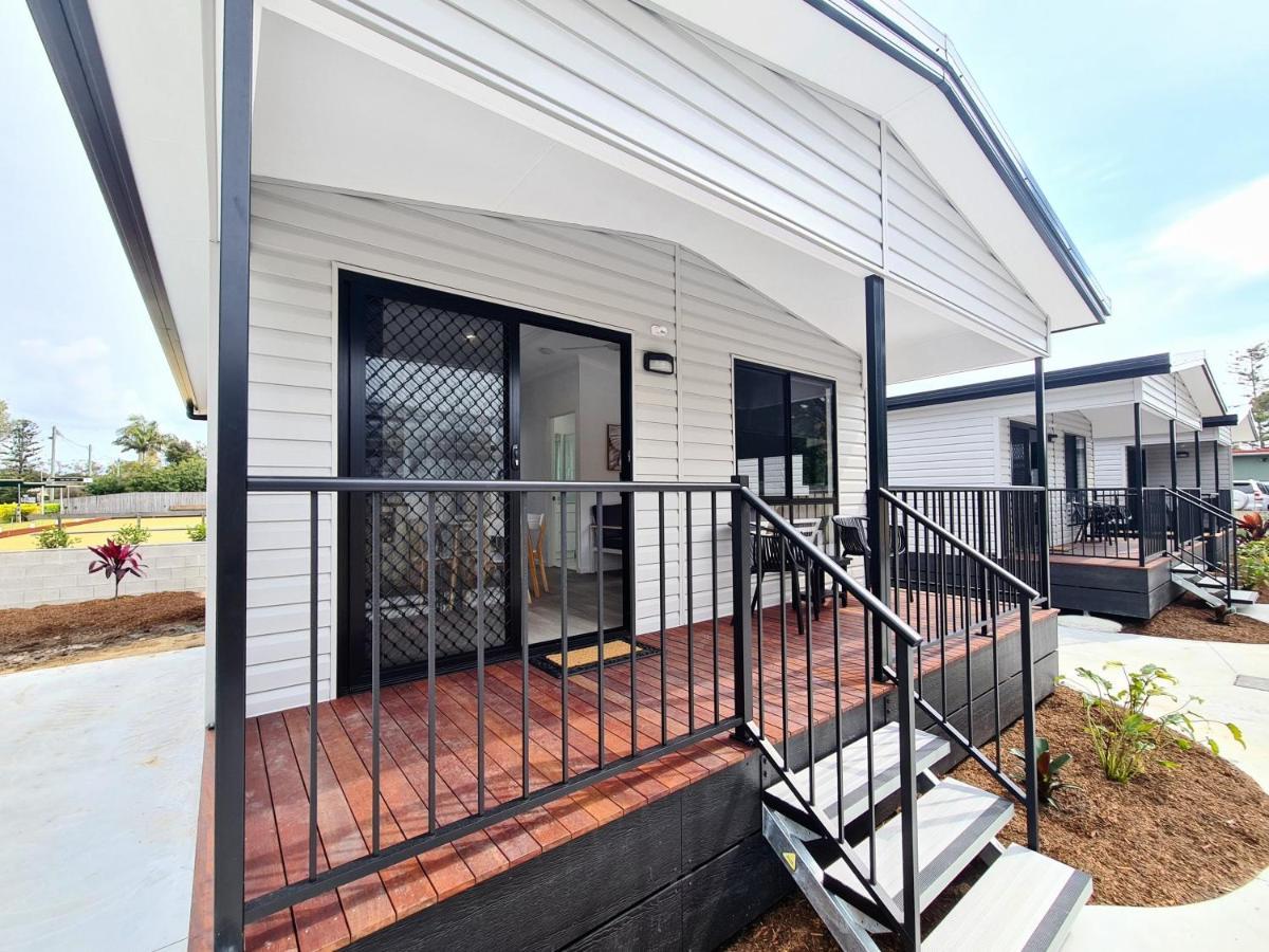 Club Byron Accommodation Byron Bay Esterno foto